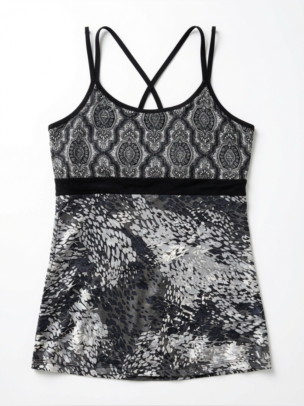 🟢3/$15 BREATHE Strappy Tank w/ built in support